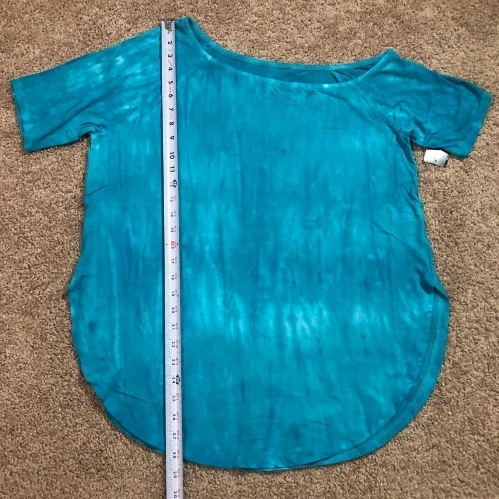 Torrid FAVORITE TUNIC OFF-SHOULDER SUPER SOFT SHORT SLEEVE TEE Blue Tie Dye - Picture 15 of 15